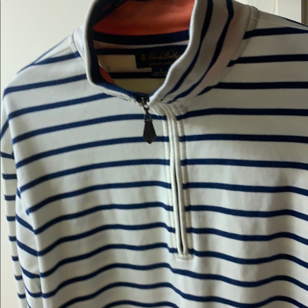 Barley worn Large Brooks Brothers 1/4 zip.